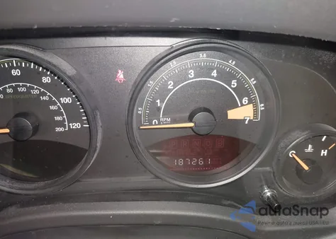 2016 Jeep Compass Sport из США, поврежденный, VIN 1C4NJCBA0GD739589